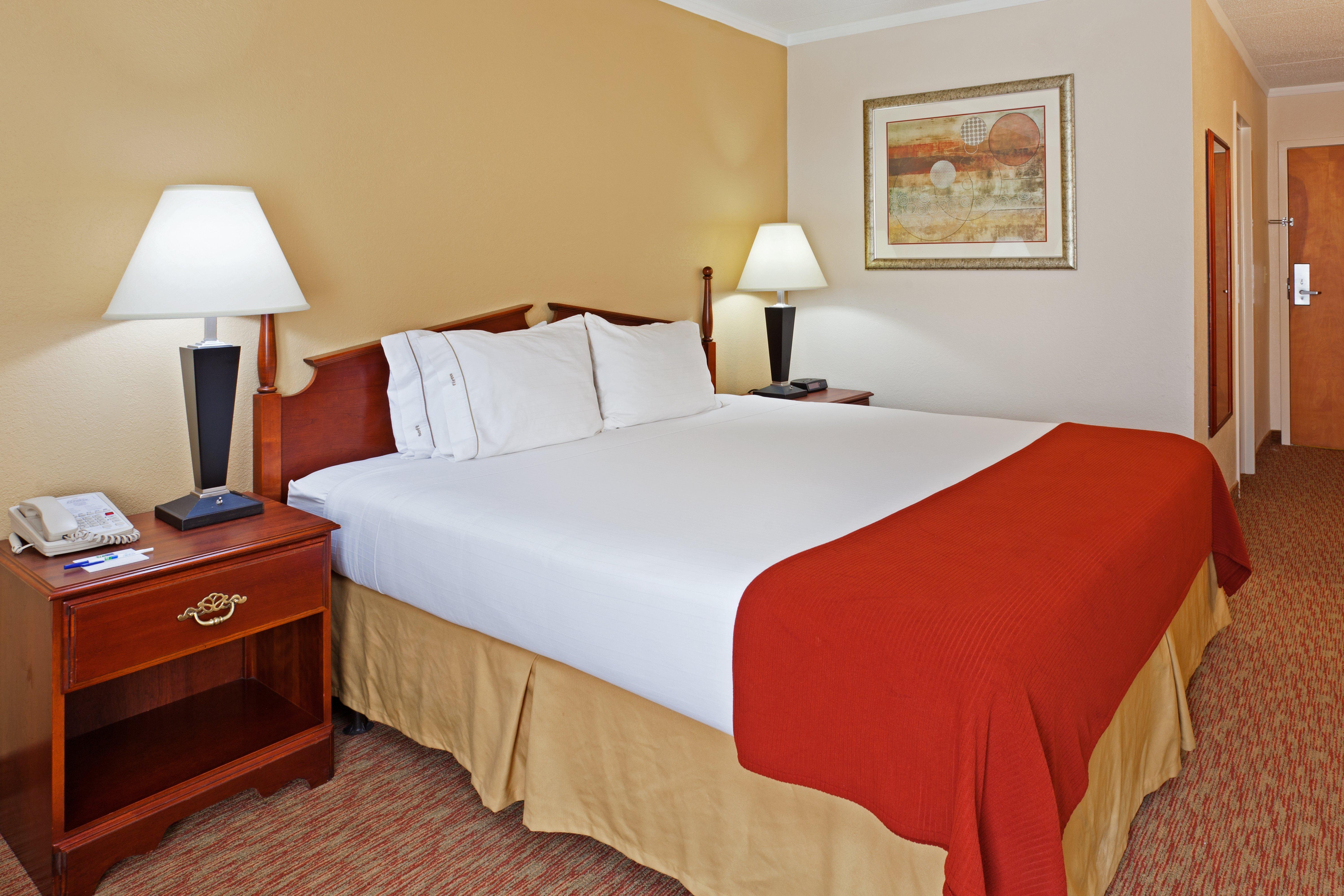 Holiday Inn Express & Suites Greensboro - I-40 Atwendover, An Ihg Hotel Ngoại thất bức ảnh