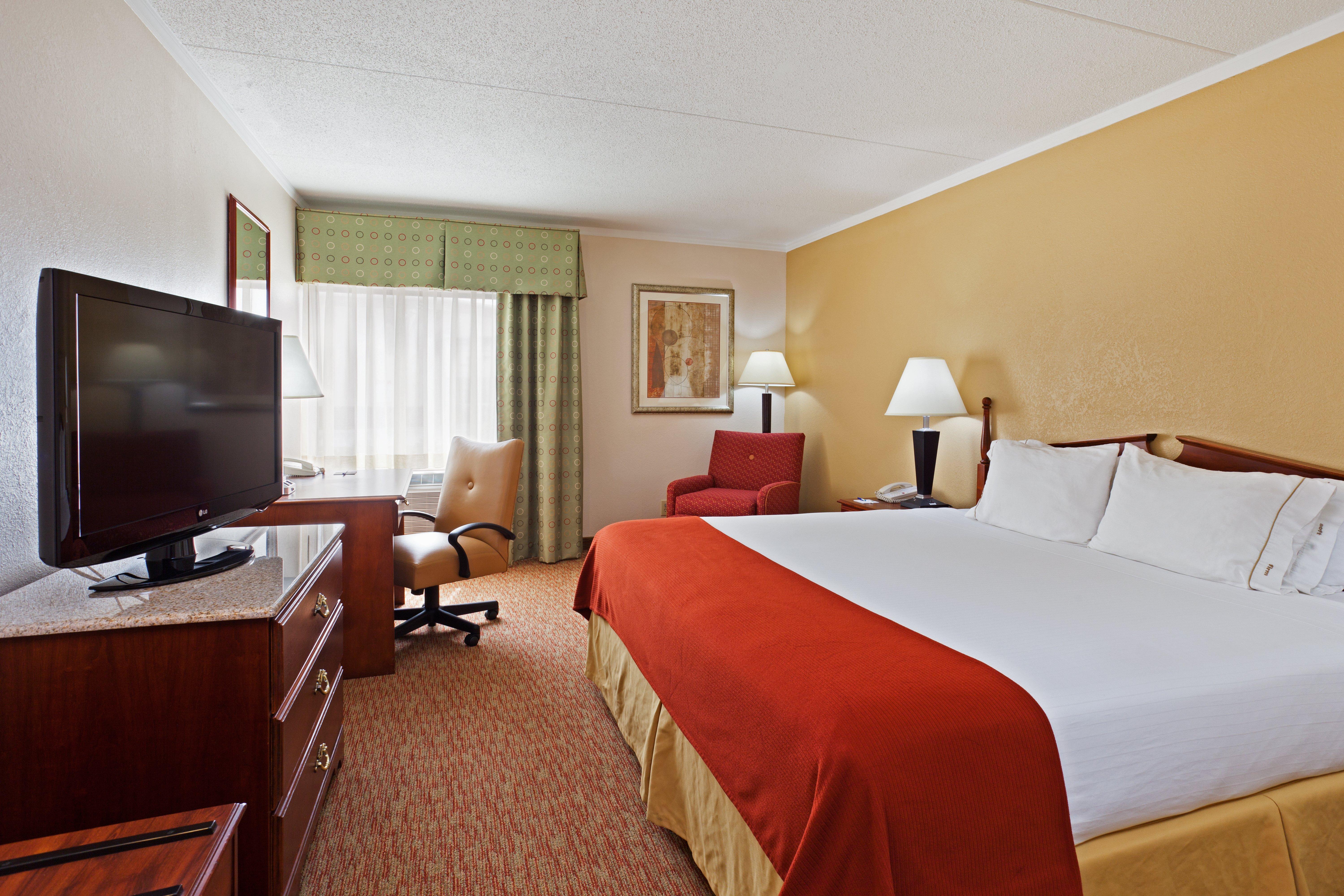 Holiday Inn Express & Suites Greensboro - I-40 Atwendover, An Ihg Hotel Ngoại thất bức ảnh